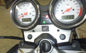 HONDA VTR 250 2024 MC33
