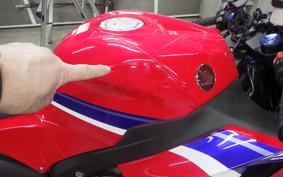 HONDA CBR600RR 2024 PC40