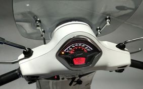 VESPA GTS150SUPER M4590