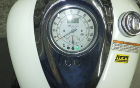 YAMAHA XV1600A ROADSTAR 2000