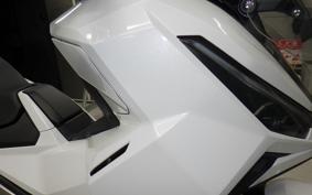 HONDA X-ADV 750 2026 RH21