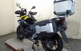 SUZUKI STROM 250 DS11A