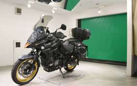 SUZUKI DL650 ( V-Strom 650 ) XTA 2026 C733M