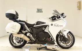 HONDA VFR1200F 2010 SC63