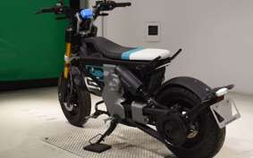 BMW CE-02 2001