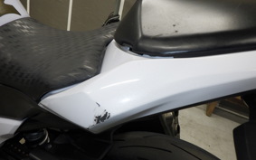 KAWASAKI Z800 2013