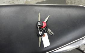 YAMAHA SR400 Gen.3 2004 RH01J