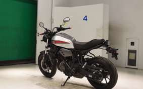 YAMAHA XSR700 2021 RM22J