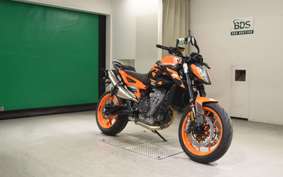 KTM 890 DUKE GP