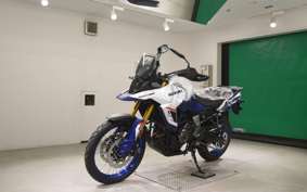 SUZUKI Vｽﾄﾛｰﾑ800DE 2013 EM1BA