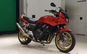 HONDA CB400 SUPER BOLDOR VTEC 2015 NC42