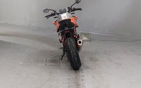 KTM 1290 SUPER  DUKE R V3940