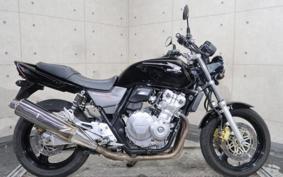 HONDA CB400SF TRAINING CAR NC42