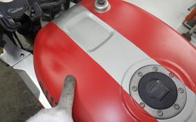 SUZUKI GSX-R400R 1990