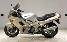 KAWASAKI ZZ-R600 Gen.2 2001