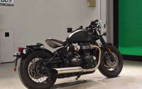 TRIUMPH BONNEVILLE BOBBER 2022