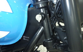 TRIUMPH BONNEVILLE SPIRIT 2015