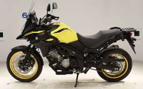 SUZUKI Vｽﾄﾛｰﾑ650XTA 2019 C733A