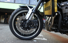 KAWASAKI Z900RS 2024 ZR900K