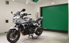 HONDA CB1300SB SUPER BOLDOR 2023 SC54