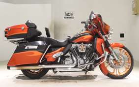 HARLEY FLHTCUSE 1800CVO 2013