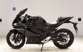 YAMAHA YZF-R3 2024 RH21J