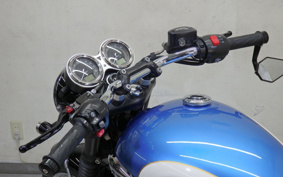 TRIUMPH BONNEVILLE T100 2017 DAD70G
