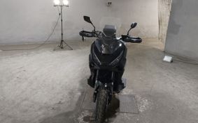HONDA X-ADV 750 1996 RH21
