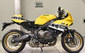 YAMAHA XSR900 GP 2026 RN96J