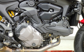 DUCATI MONSTAR 937 PLUS 2022 4M00