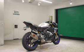 YAMAHA YZF-R1 M 2015
