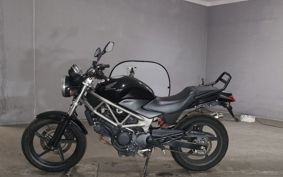 HONDA VTR 250 MC33