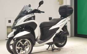 YAMAHA TRICITY 125 SE82J