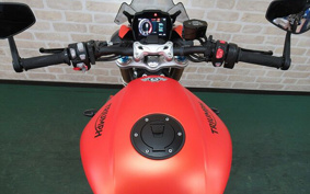 TRIUMPH スピートリプルRS 2022 S3P01S