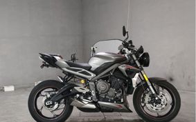 TRIUMPH STREET TRIPLE RS 2020 HDA554