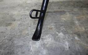 SUZUKI GSR250 2001