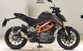 KTM 390 DUKE 2025