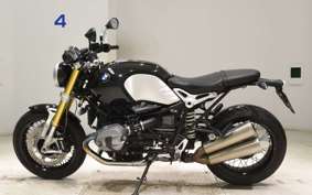 BMW R NINE T 2015