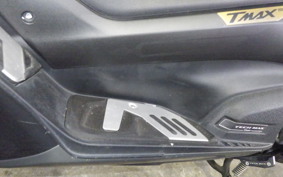 YAMAHA T-MAX 560 T 2020 SJ19J