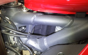 TRIUMPH DAYTONA 675 2011