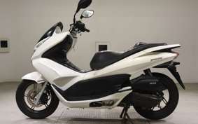 HONDA PCX 125 2025 JF28