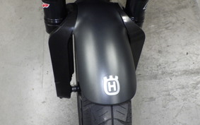 HUSQVARNA SVARTPILEN 250 2019