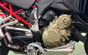 DUCATI MULTI STRADA V4S 2024 6A00