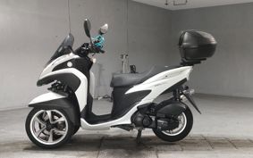 YAMAHA TRICITY 125 SE82J