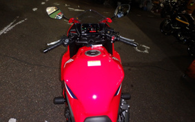 HONDA CBR650R E-CLUTCH 2025 RH17