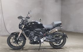 HONDA CB250R MC52