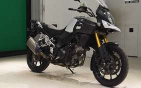 SUZUKI Vｽﾄﾛｰﾑ1000A 2014 VU51A