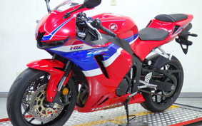 HONDA CBR600RR ABS 2024 PC40