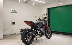TRIUMPH TRIDENT 660 2021