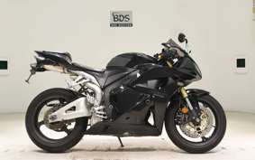 HONDA CBR600RR GEN 3 2015